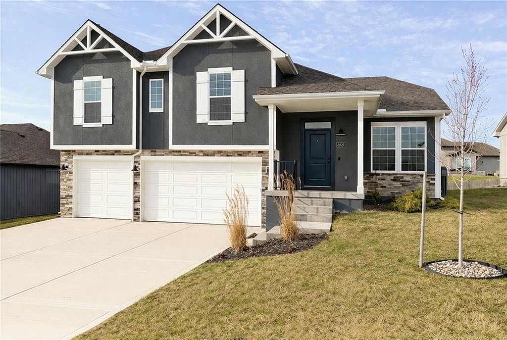 4003 NW 95th Ter, Kansas City, MO 64154 | Zillow