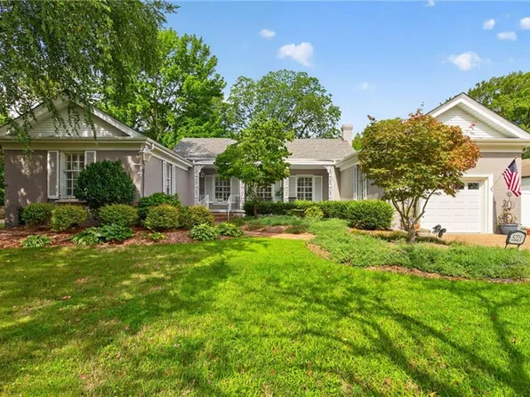 5221 Studeley Ave, Norfolk, VA 23508