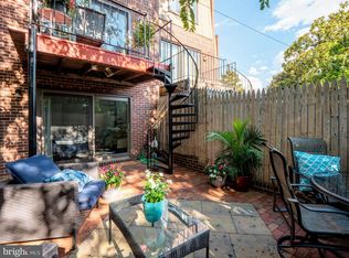 3252 Jones Ct NW, Washington, DC 20007