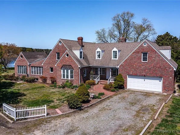 147 Sunset Cove Ln, Reedville, VA 22539