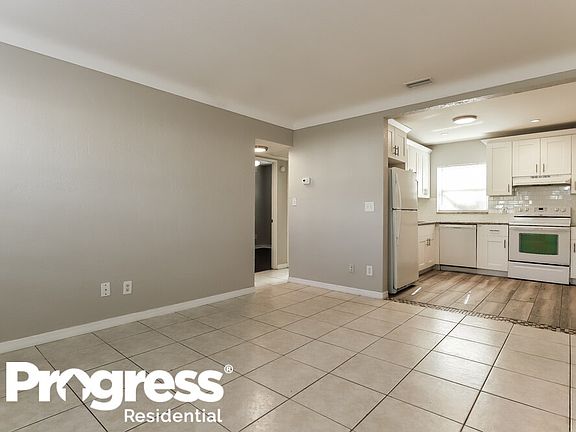 4th image of 5627 Kelly Dr N