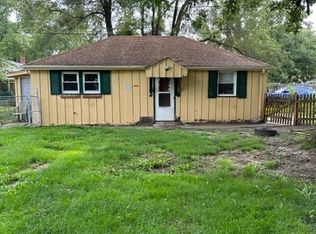 318 S Park Rd, Joliet, IL 60433