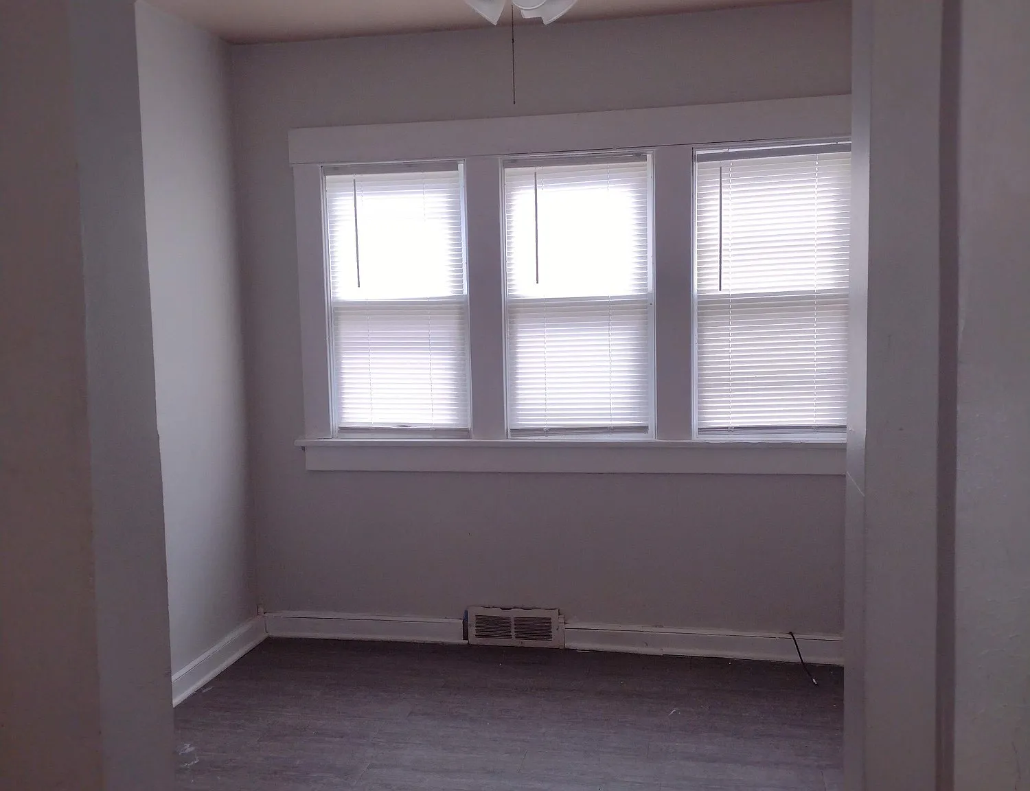 532 Western Ave - * — Photo 2