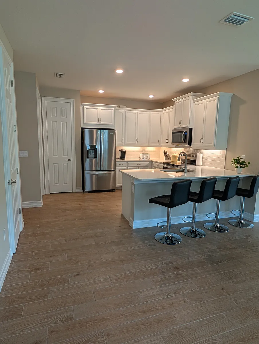 Kitchen - 1042 Enbrook Loop