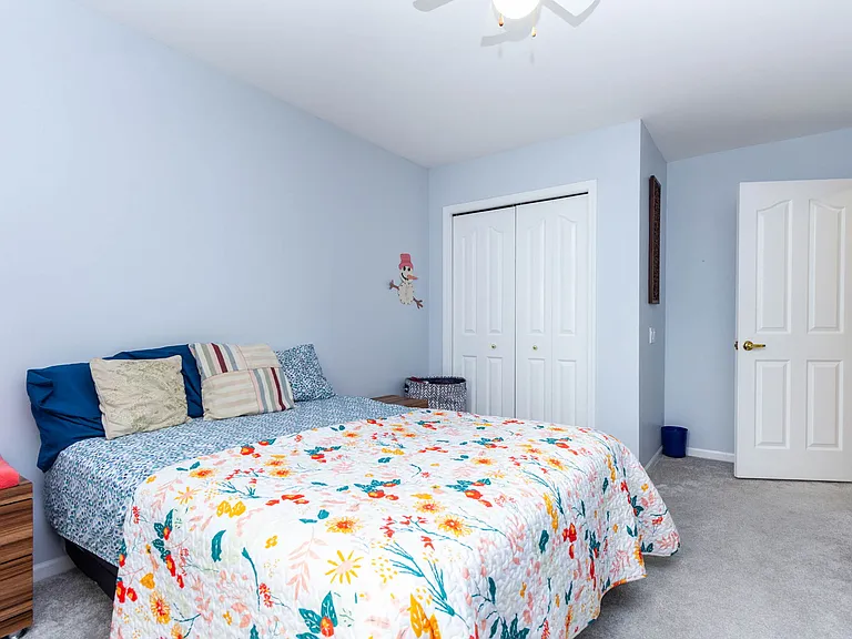 45520 Morningside Dr — Photo 41