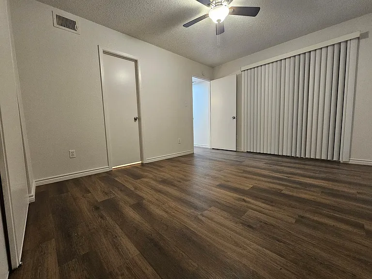 4616 Timber Run Dr — Photo 6