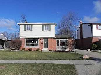 1st image of 32620 Steinhauer St