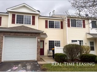 1390 Elmwood Ave, Shakopee, MN 55379