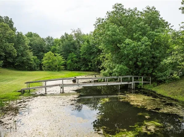 35705 E Rd Mize Rd, Oak Grove, MO 64075