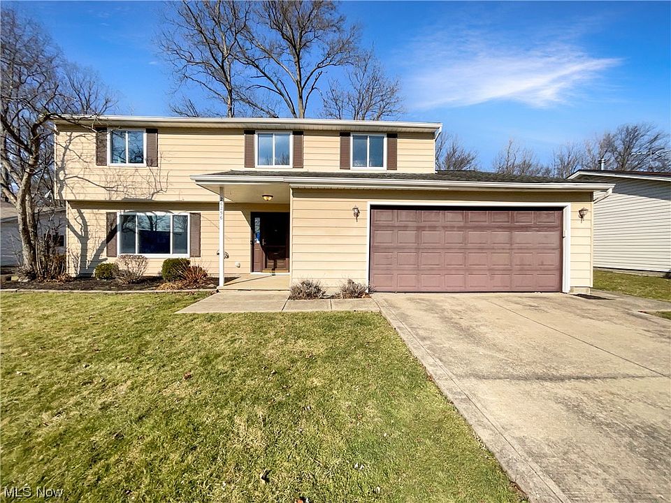 1st image of 26256 Hickory Ln
