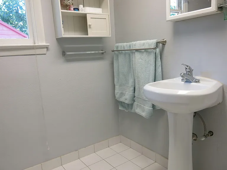 305 S Peasley St #1 — Photo 6