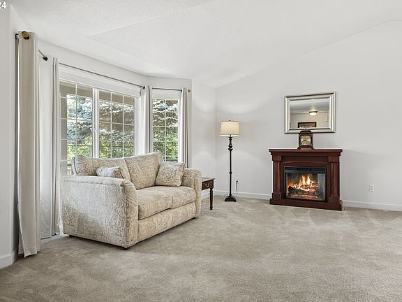 4th image of 6106 NE 139th Ave