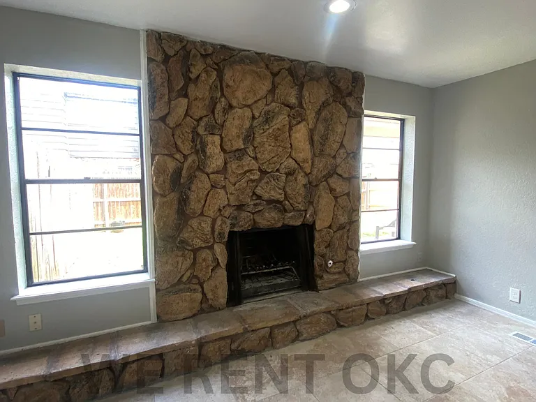 3611 Wynn Cir #1 — Photo 4