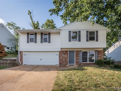 5337 Gloucester Rd, High Ridge, MO, 63049