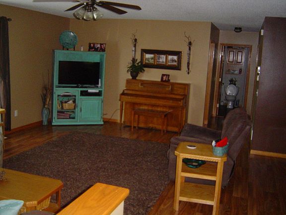 2nd image of 101 Uren Ln