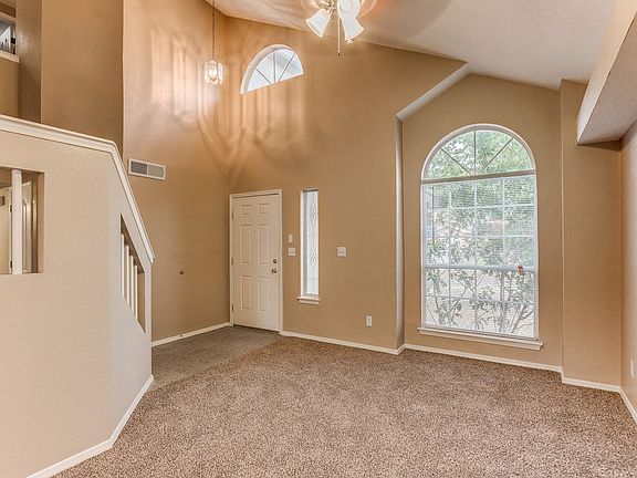 4th image of 12632 Tierra Tigre Ave