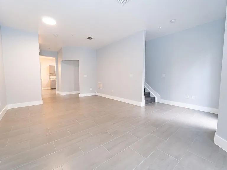 3515 Shoma Dr #3515 — Photo 8