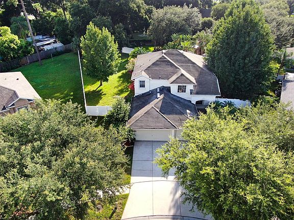 2nd image of 2635 Queen Alberta Dr