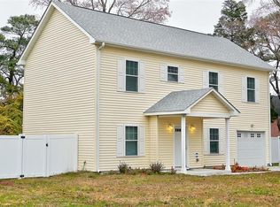 1090 Kenya Ln, Virginia Beach, VA 23451