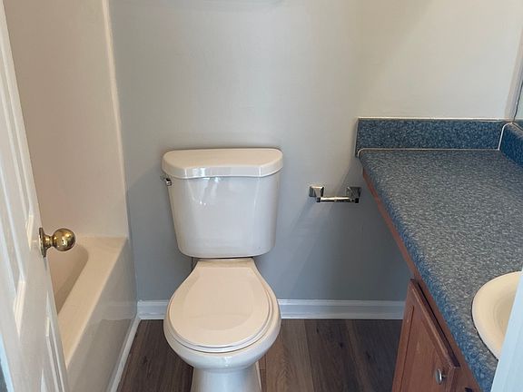 5th image of 6331 Wellington Walk Way
