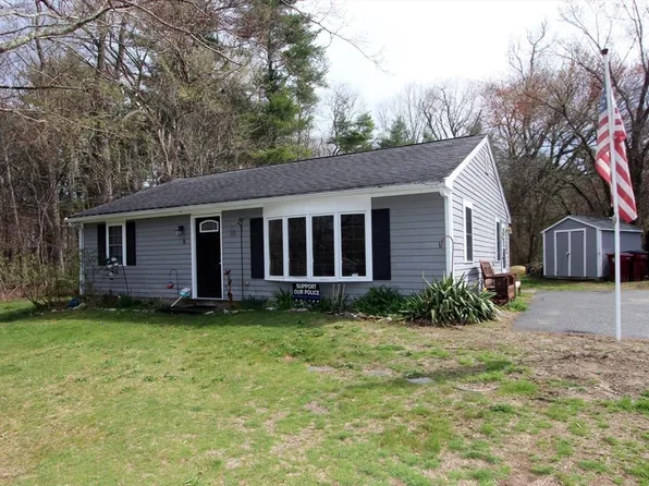 8 Carmel St, Middleboro, MA 02346