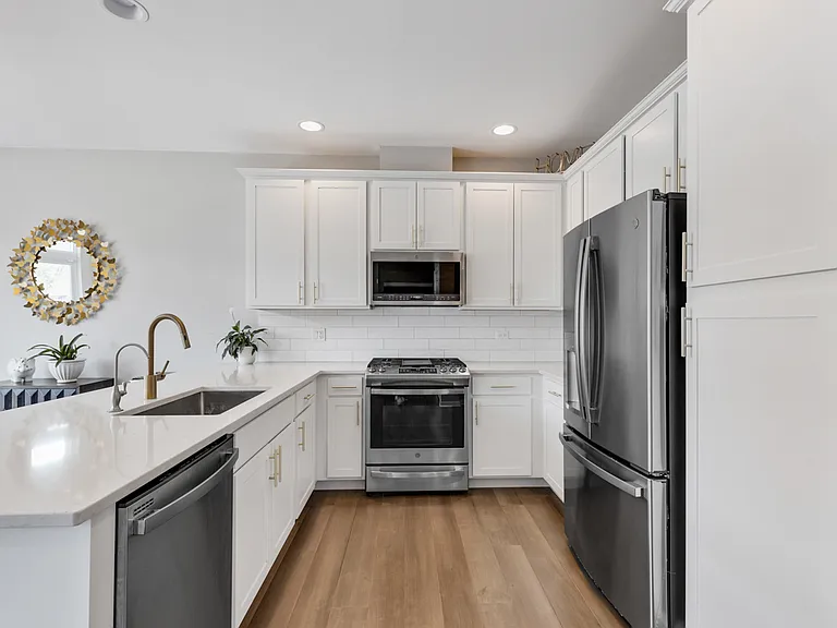 3S514 Barkley Ave — Photo 11