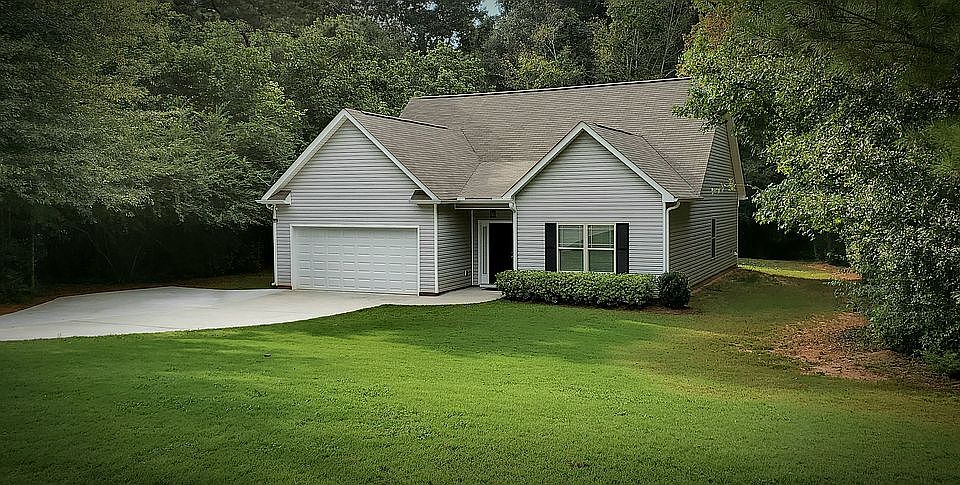 1st image of 820 Park Pine Cir
