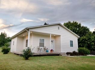 401 Walnut St, Wamego, KS 66547