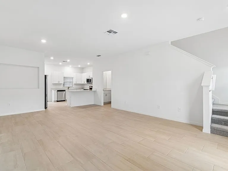 10822 Ichetucknee Way — Photo 6