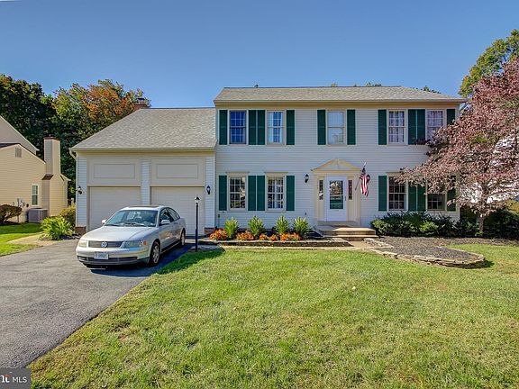 4th image of 3749 Hetten Ln