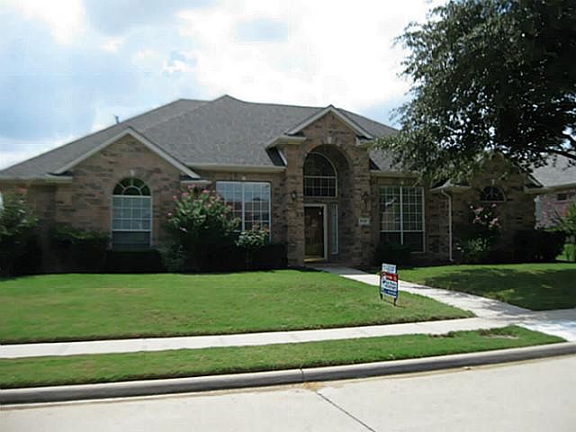 1st image of 1020 Janus Dr