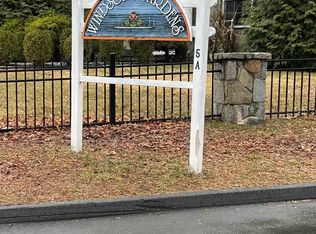 5 Woodside Ave #B16, New Fairfield, CT