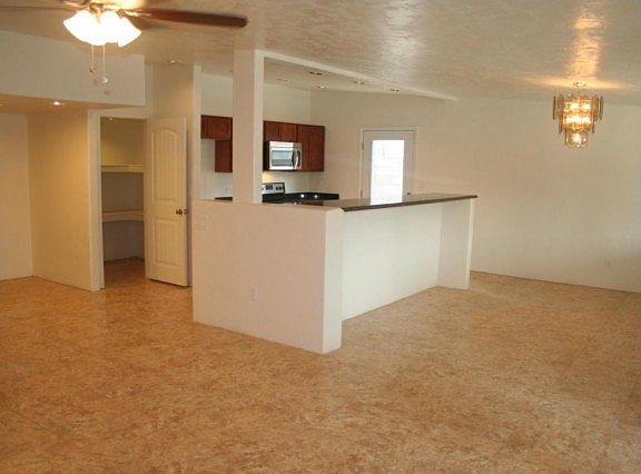 3rd image of 9621 E Speedway Blvd