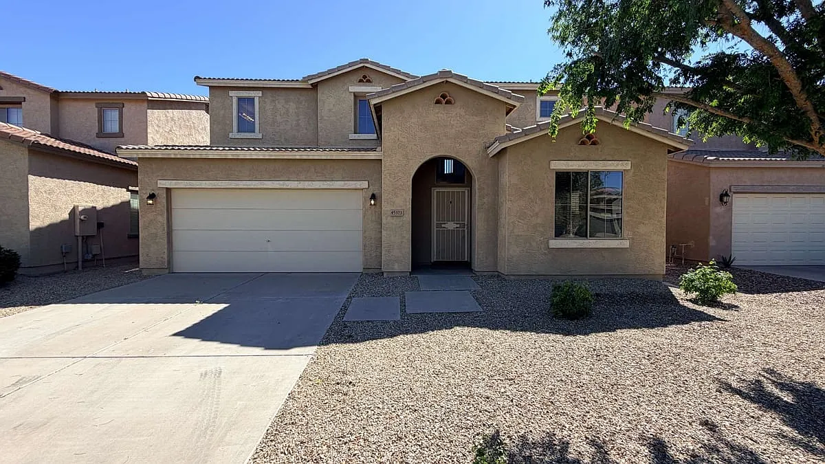 45321 Miramar Road — Photo 1