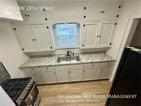 3rd image of 3003 NW 20th St