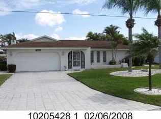 5313 Majestic Ct, Cape Coral, FL 33904