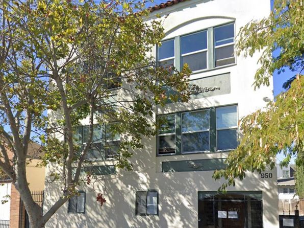 950 East St APT 3