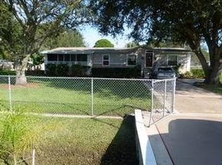 5705 NE 3rd Ln, Okeechobee, FL 34974