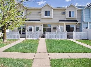 3709 10th St N APT C, Fargo, ND 58102