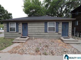1400-1402 S 28th St #1400, Lincoln, NE 68502