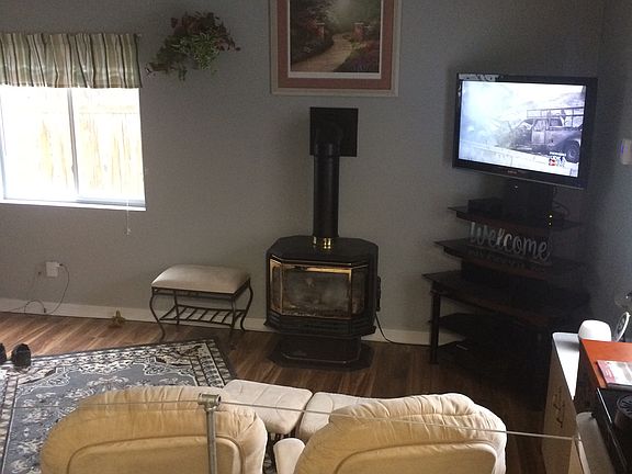 2nd image of 1810 S Eagle Dr