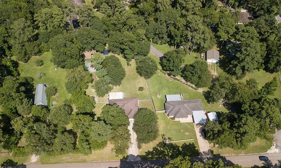 1st image of 9835 Trailway Dr