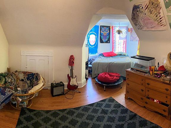 5th image of 255 Hosea Ave #9