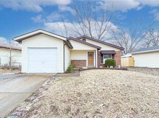 2537 Soundview Ct, Florissant, MO