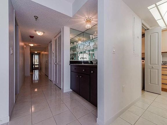 3rd image of 1239 Ocean Shore Blvd #5F6