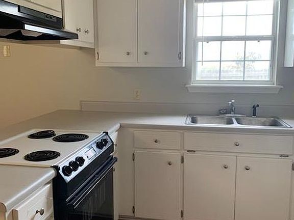4th image of 4109 Hamilton Cir