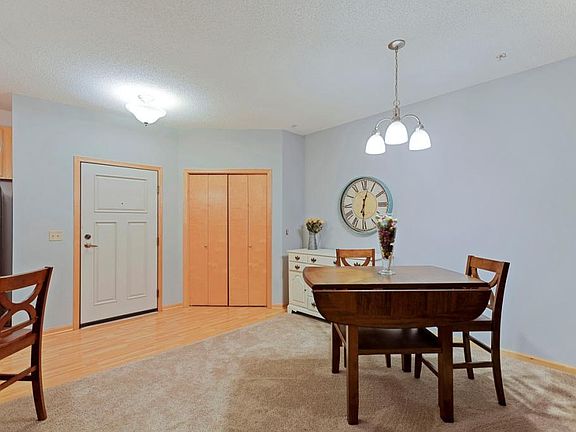 3rd image of 2530 E 34th St APT 204