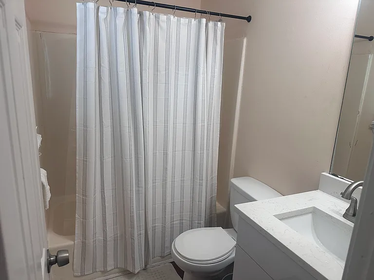 1002 Carla Pl — Photo 20