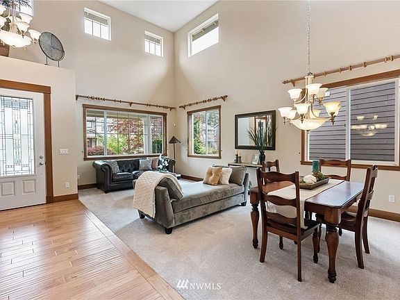 4th image of 8702 184th Street Ct E