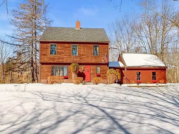 2nd image of 316 Pond Road